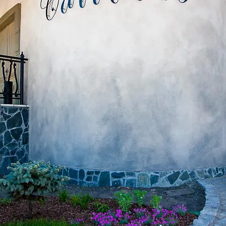 Konukevi Calvados Ruda Slaska