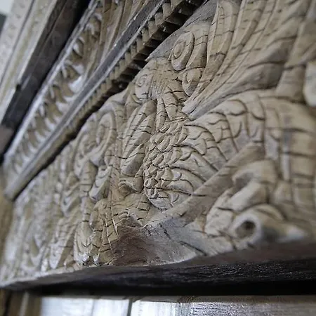 Konukevi Calvados Ruda Slaska